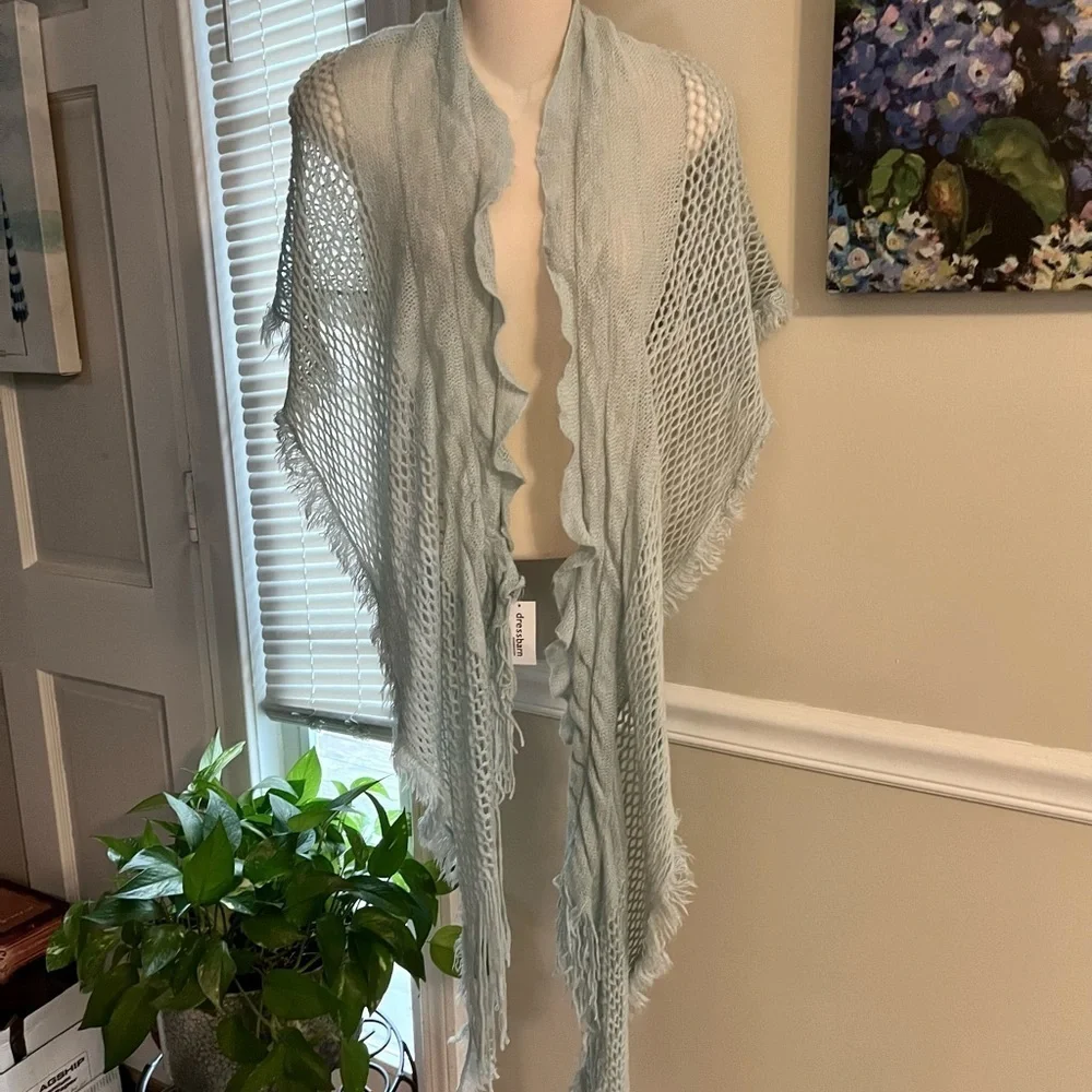 NWT Dressbarn Light Blue Knit Shawl